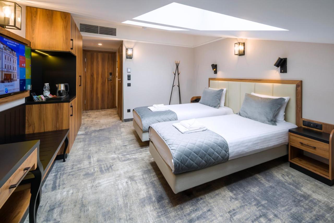 Sky Hotel 크라쿠프 외부 사진