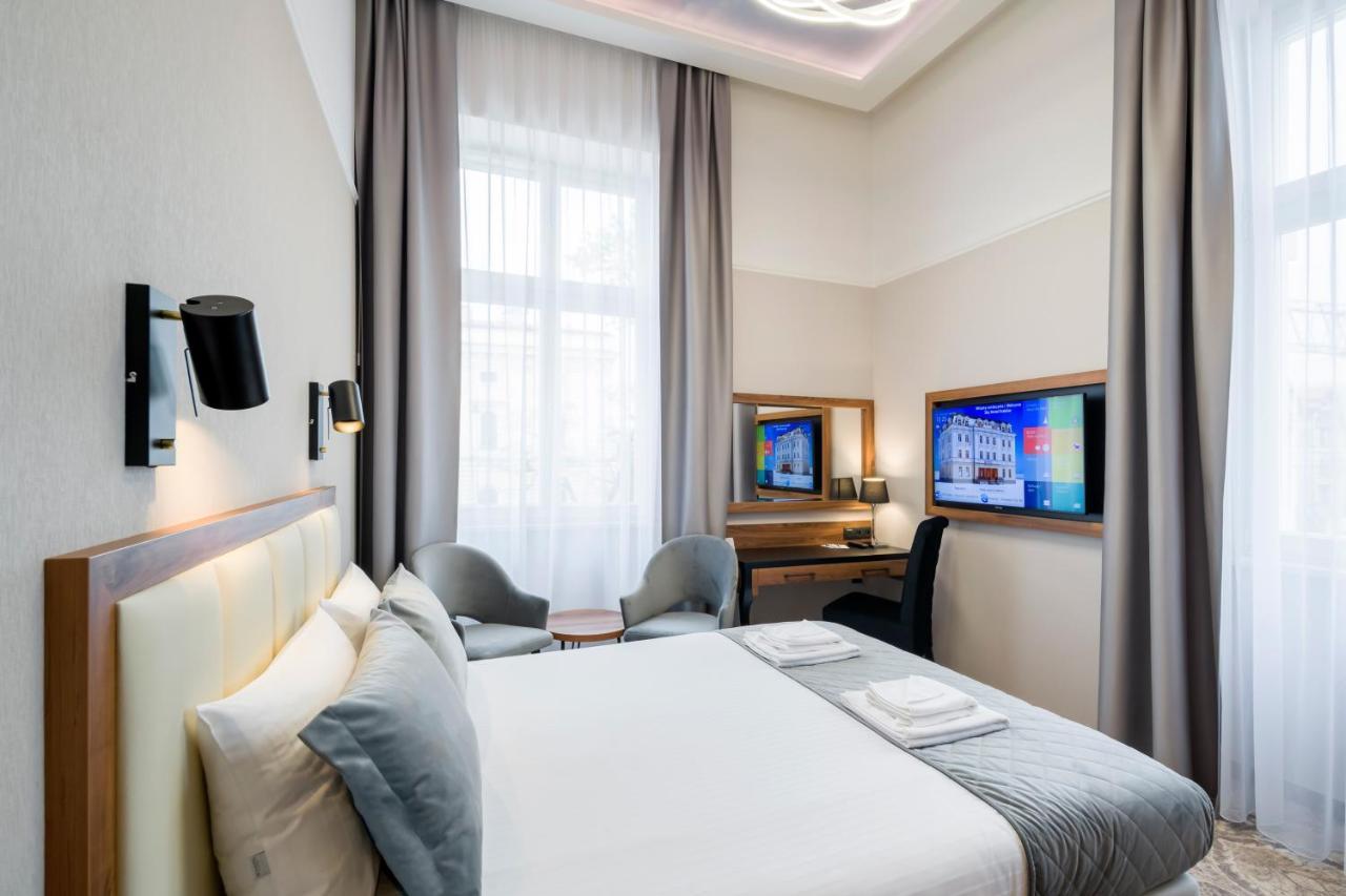 Sky Hotel 크라쿠프 외부 사진