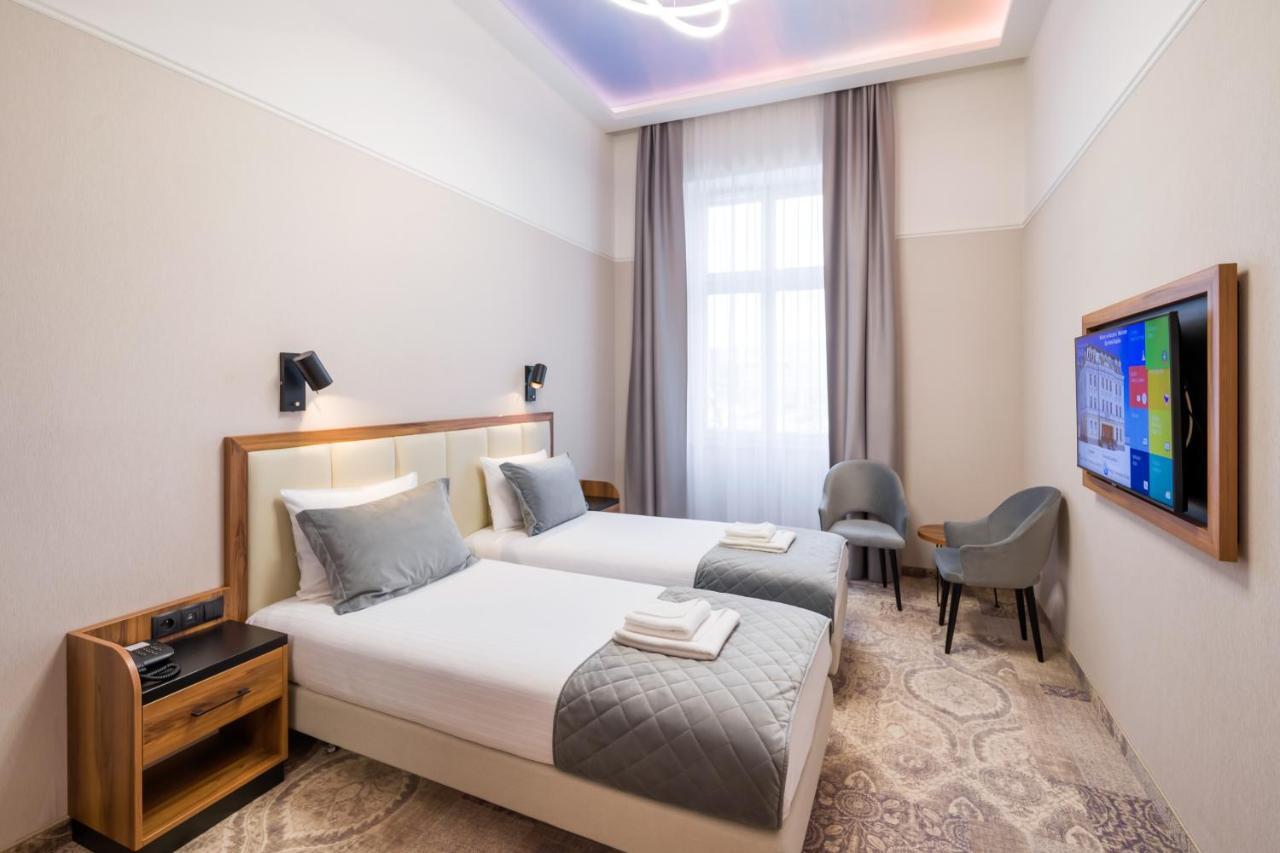 Sky Hotel 크라쿠프 외부 사진