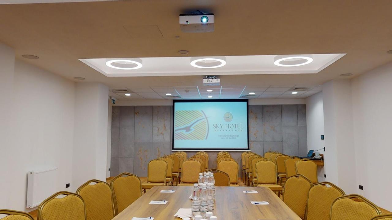 Sky Hotel 크라쿠프 외부 사진